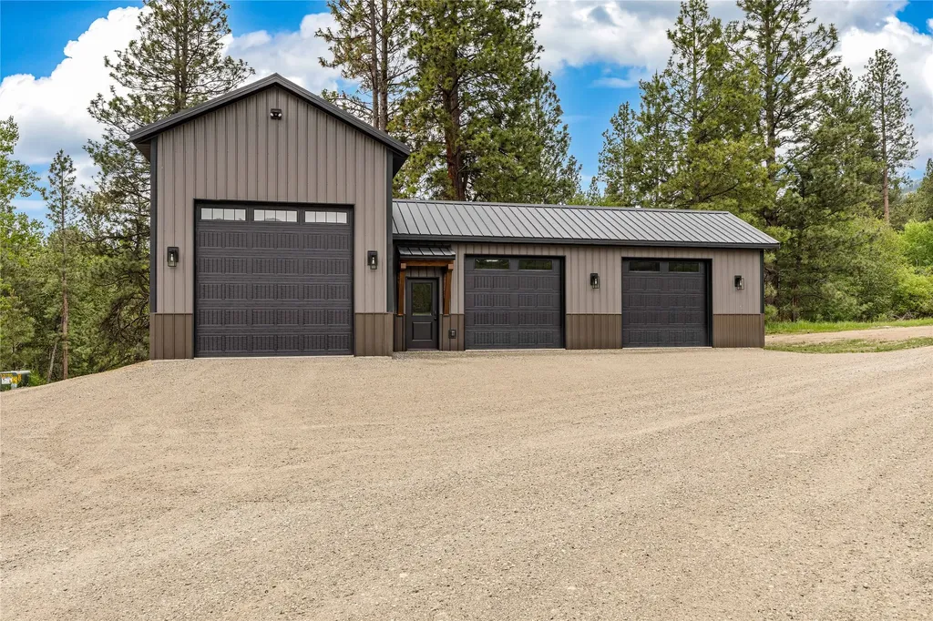 693 Cottonwood Road Hamilton MT 59840