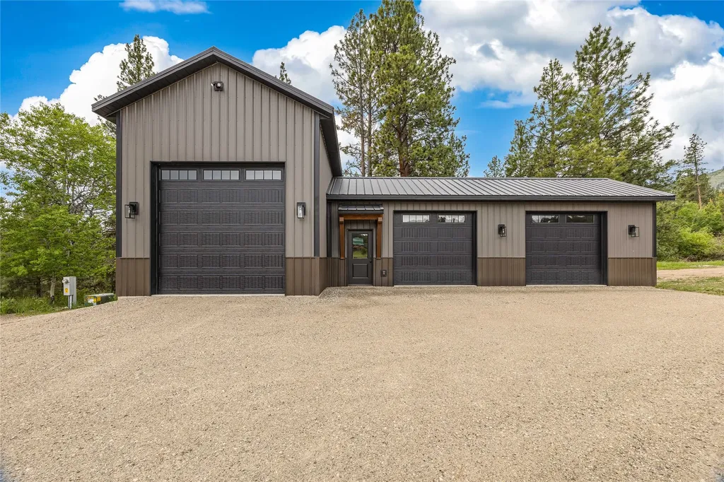 693 Cottonwood Road Hamilton MT 59840