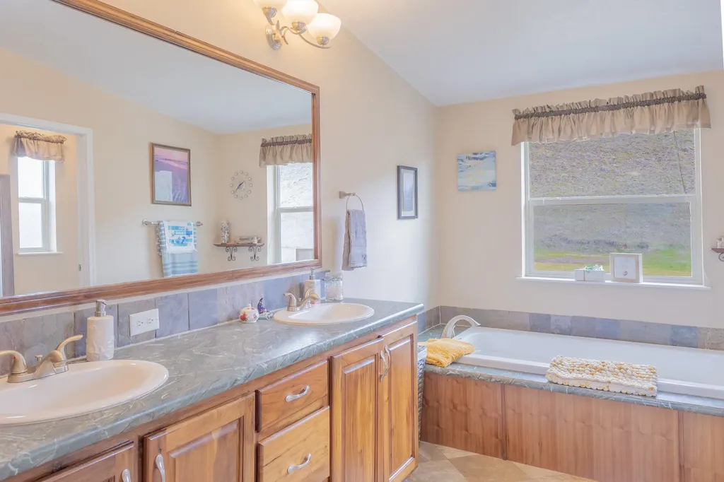 15432 Sara Jo Lane Frenchtown MT 59834