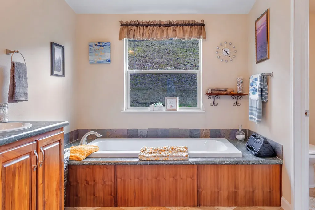 15432 Sara Jo Lane Frenchtown MT 59834