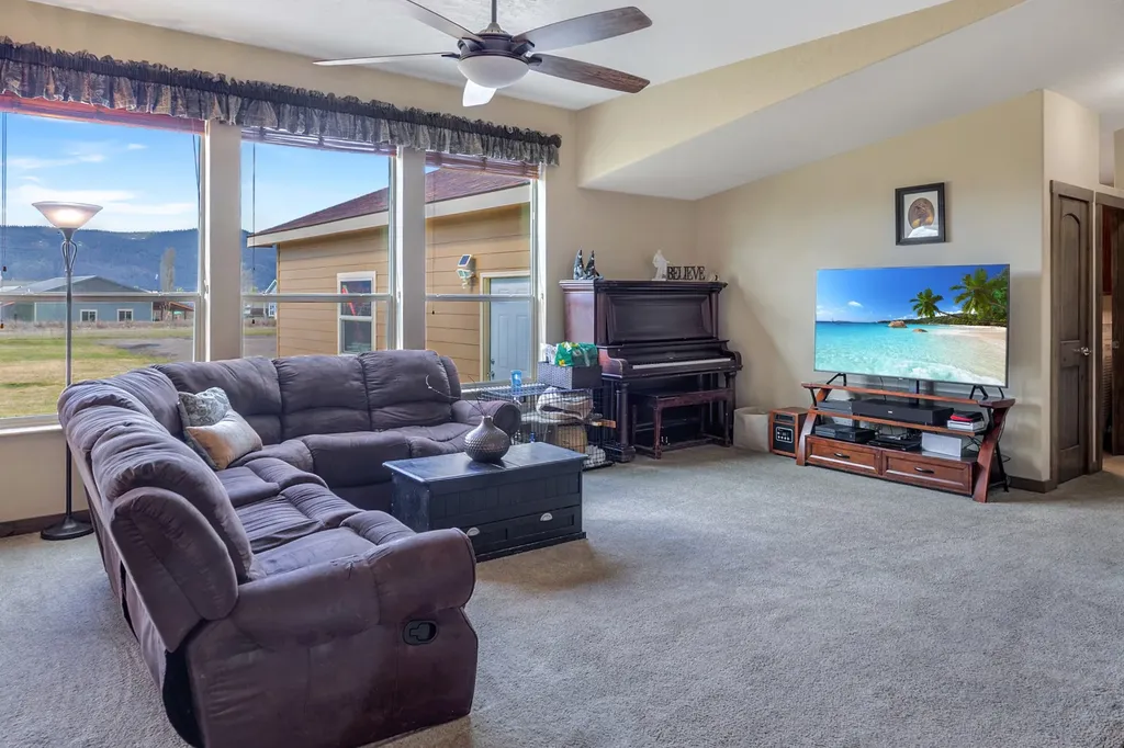 15432 Sara Jo Lane Frenchtown MT 59834