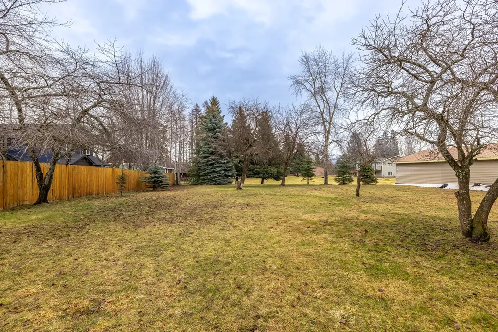 451 And 459 Karrow Avenue Whitefish MT 59937