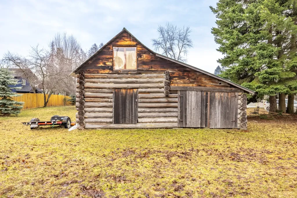 451 And 459 Karrow Avenue Whitefish MT 59937