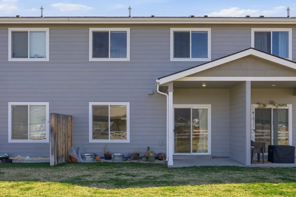 1115 Jessica Court Corvallis MT 59828