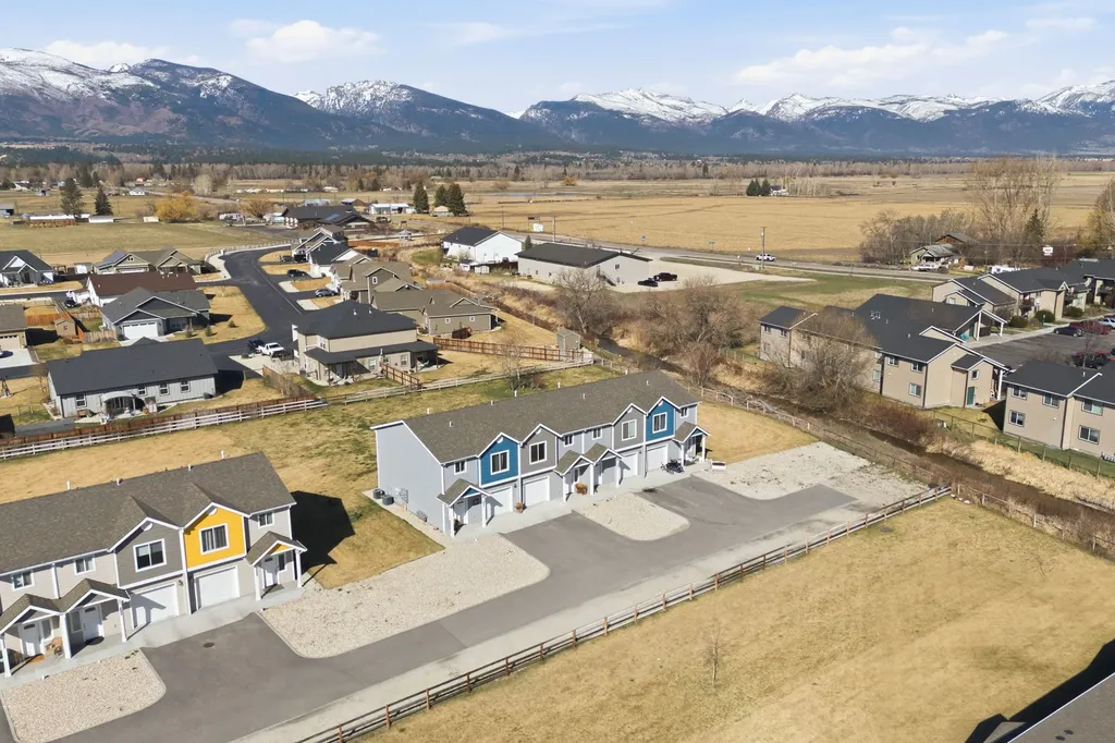 1115 Jessica Court Corvallis MT 59828