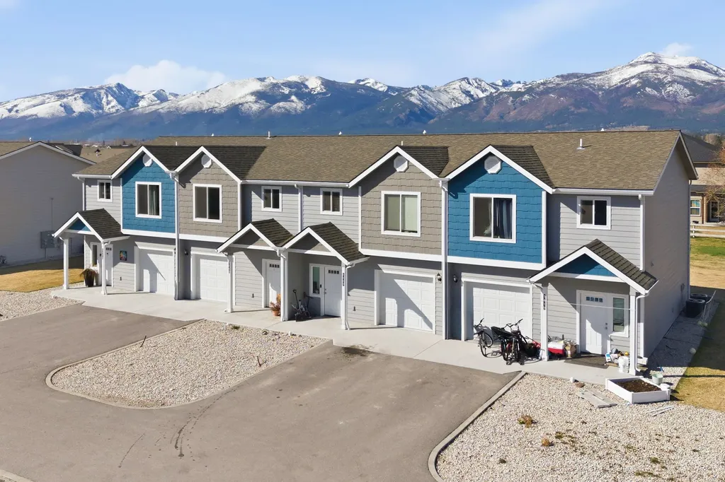 1115 Jessica Court Corvallis MT 59828