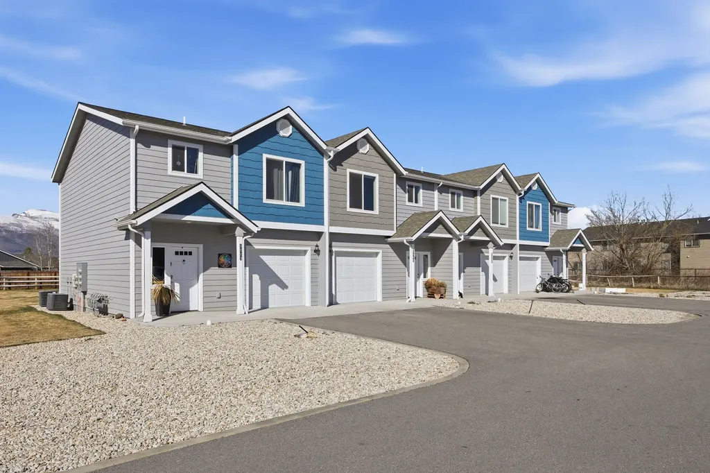 1115 Jessica Court Corvallis MT 59828