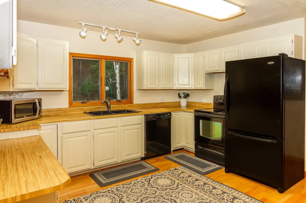 187 Blaine Mountain Road Kalispell MT 59901