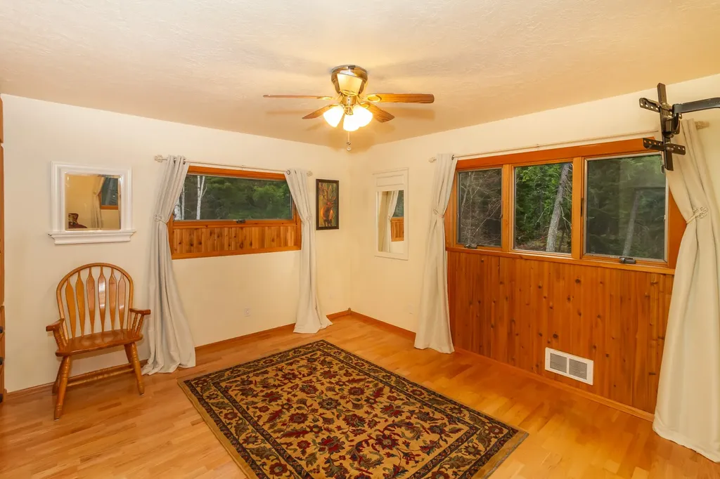 187 Blaine Mountain Road Kalispell MT 59901