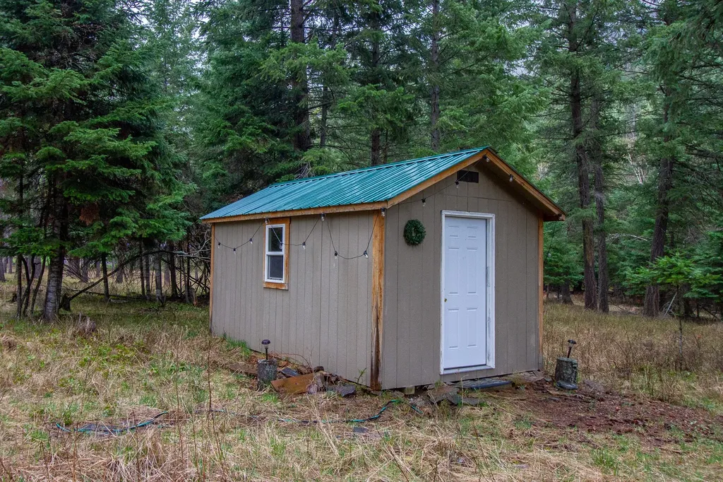 187 Blaine Mountain Road Kalispell MT 59901