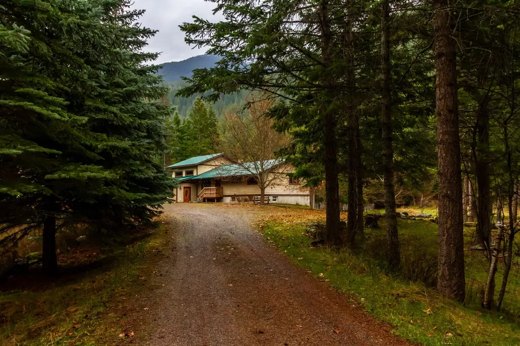 187 Blaine Mountain Road Kalispell MT 59901