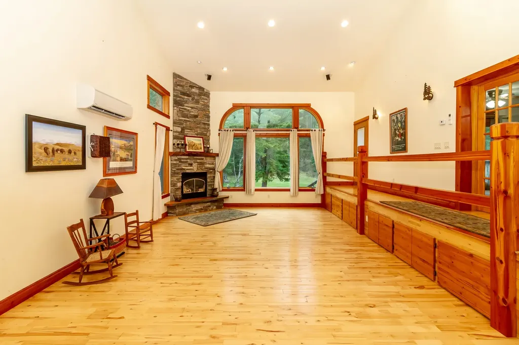 187 Blaine Mountain Road Kalispell MT 59901