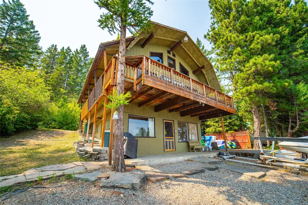 38595 Mary B Lane Rollins MT 59922