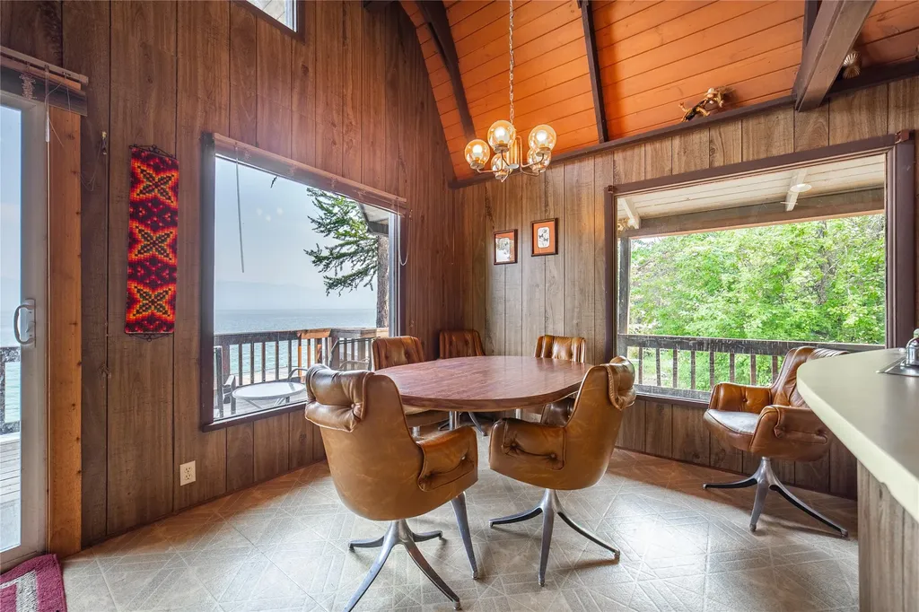 38595 Mary B Lane Rollins MT 59922