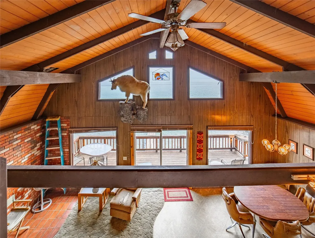 38595 Mary B Lane Rollins MT 59922