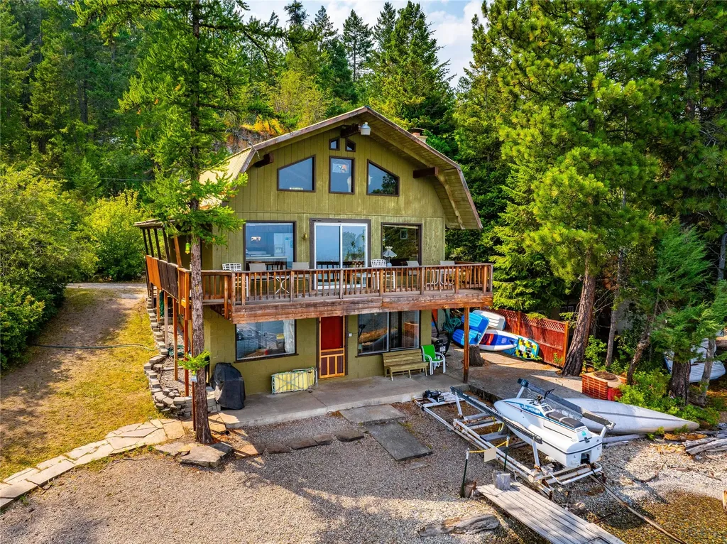 38595 Mary B Lane Rollins MT 59922