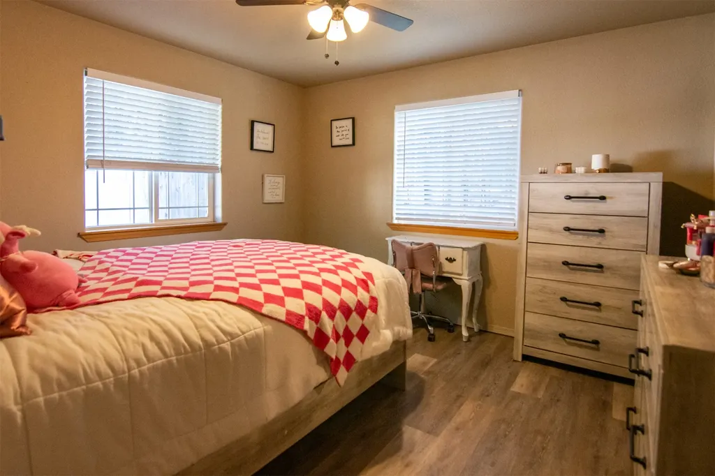 476 N Milnor Lake Road Troy MT 59935