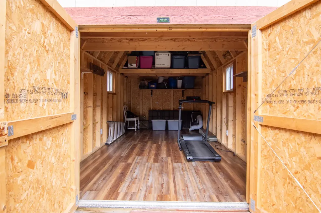 476 N Milnor Lake Road Troy MT 59935