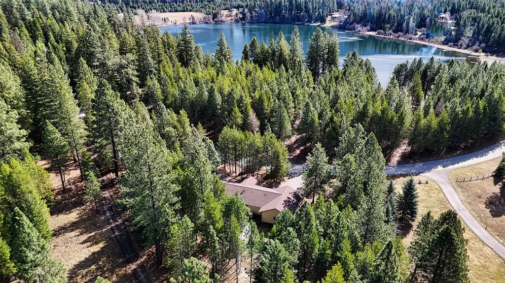 476 N Milnor Lake Road Troy MT 59935