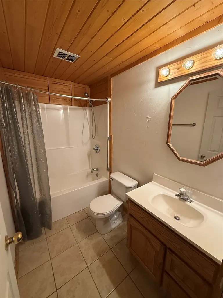 201 N Main Street Darby MT 59829
