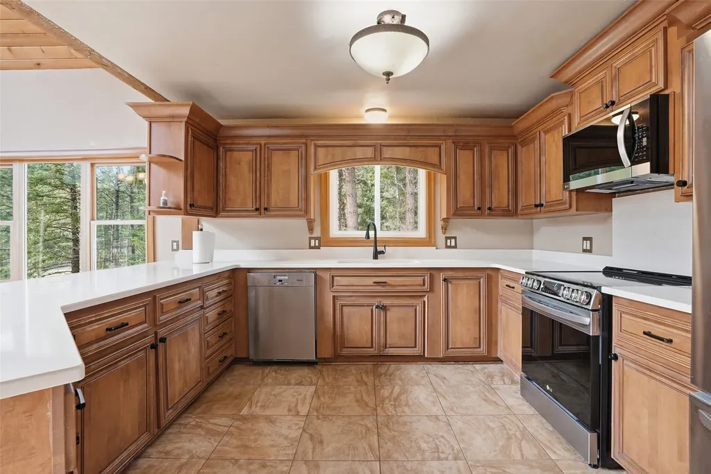 10200 Sleeman Creek Road Lolo MT 59847