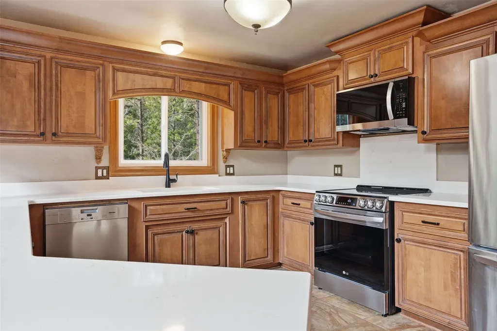 10200 Sleeman Creek Road Lolo MT 59847