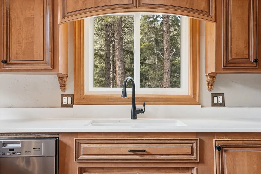 10200 Sleeman Creek Road Lolo MT 59847