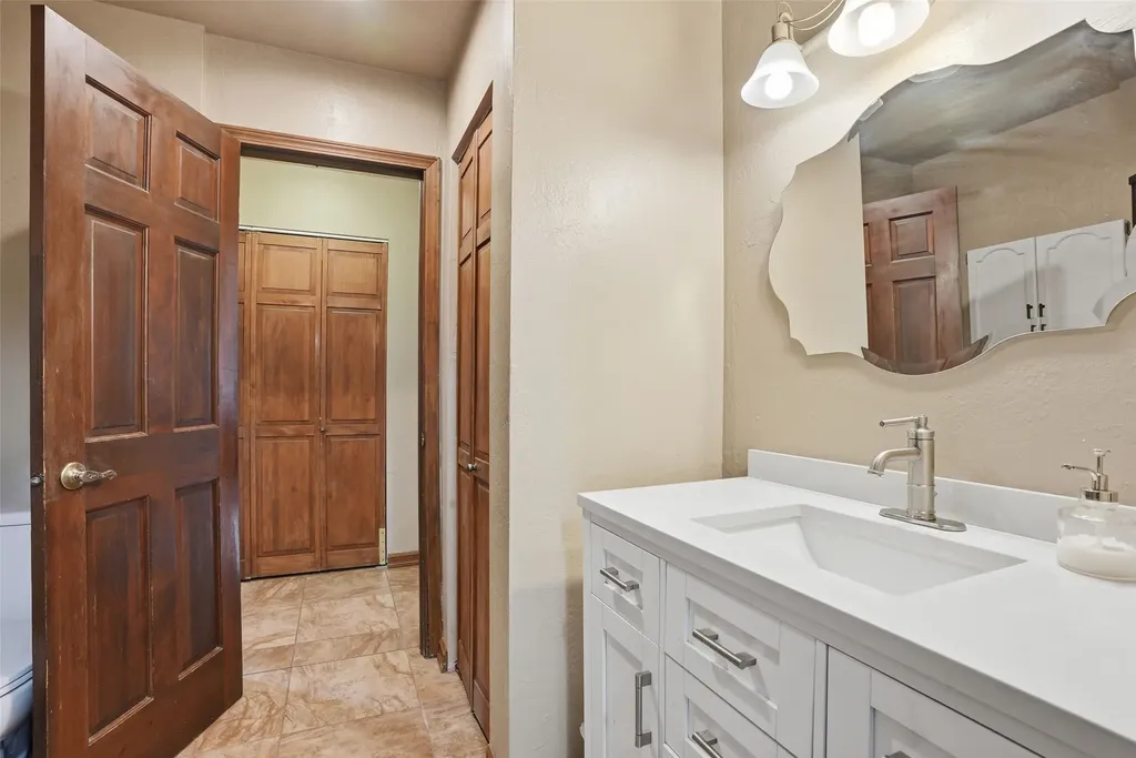 10200 Sleeman Creek Road Lolo MT 59847