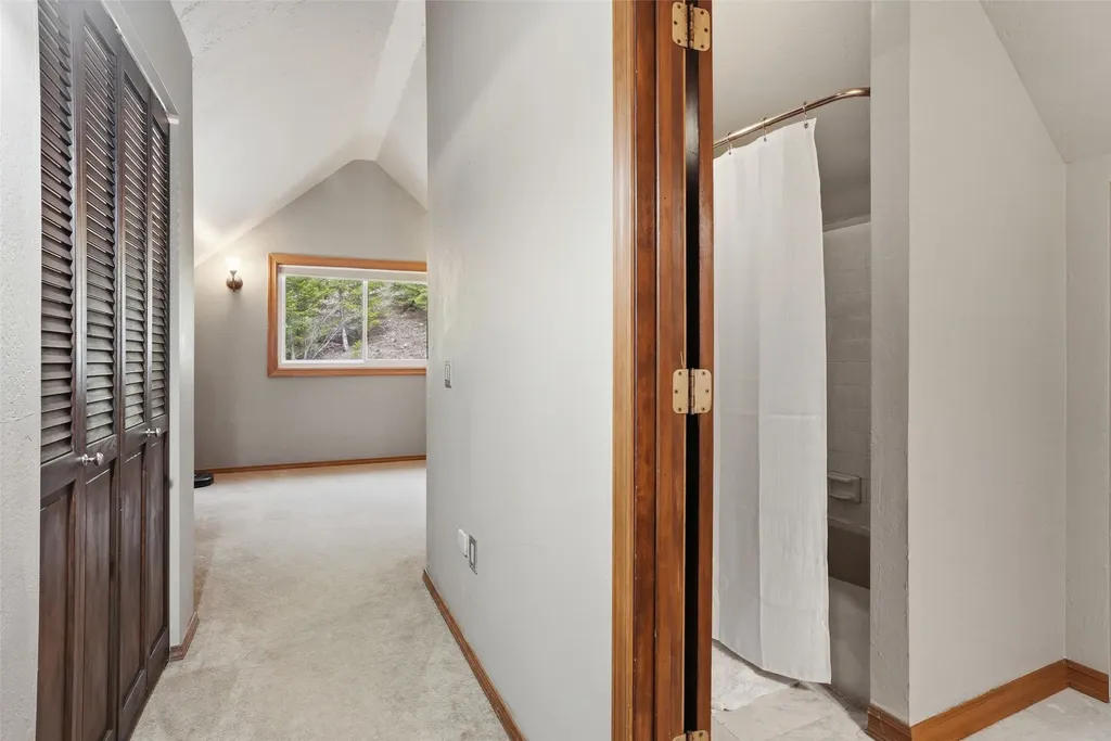 10200 Sleeman Creek Road Lolo MT 59847
