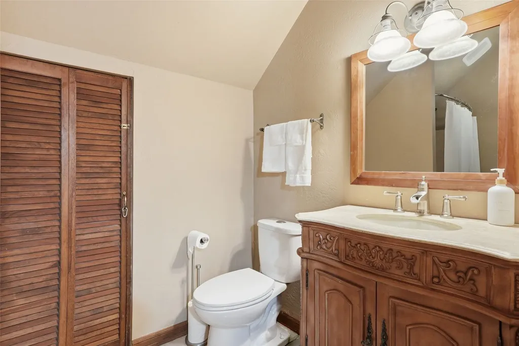 10200 Sleeman Creek Road Lolo MT 59847