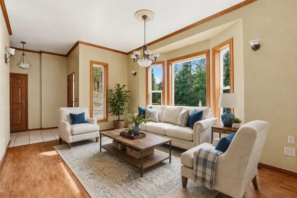 10200 Sleeman Creek Road Lolo MT 59847