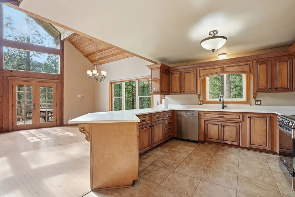 10200 Sleeman Creek Road Lolo MT 59847