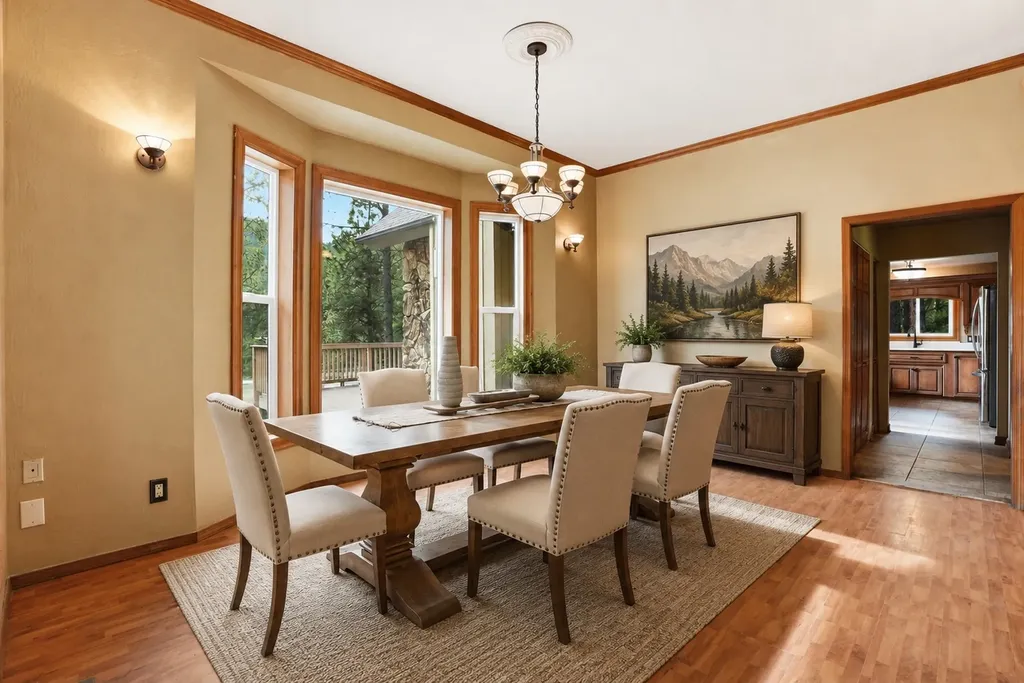 10200 Sleeman Creek Road Lolo MT 59847