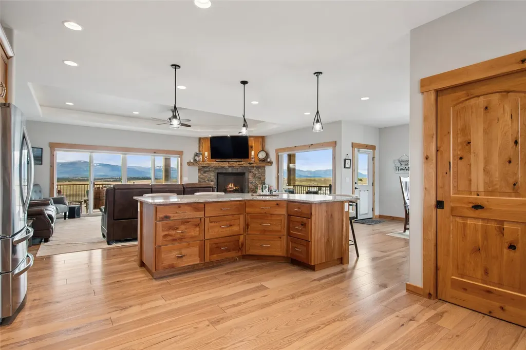 160 Quirk Trail Eureka MT 59917