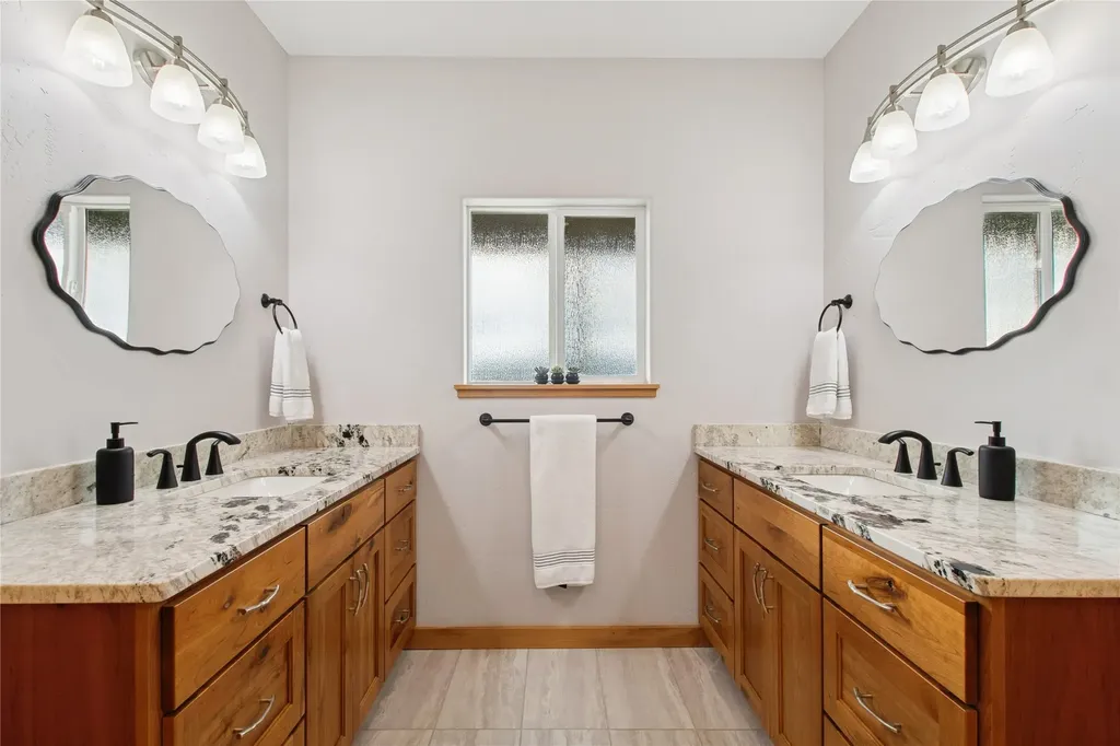 160 Quirk Trail Eureka MT 59917
