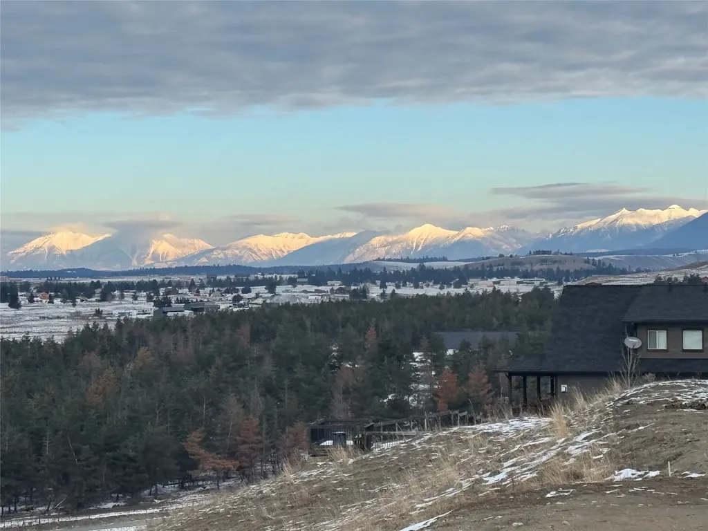 160 Quirk Trail Eureka MT 59917