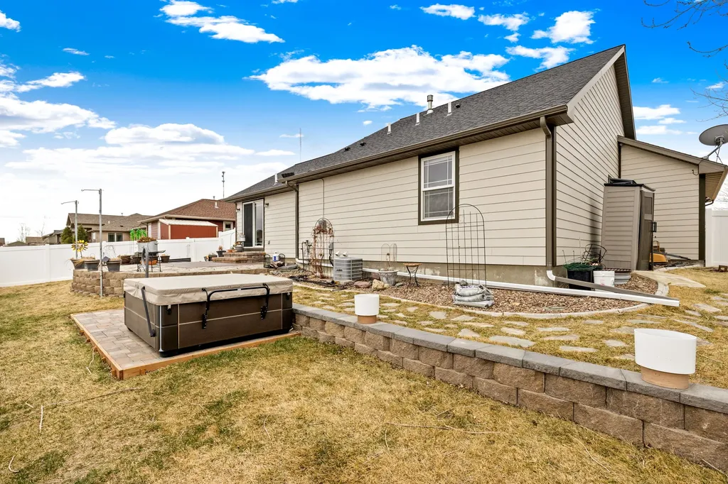 1005 40th Avenue NE Great Falls MT 59404