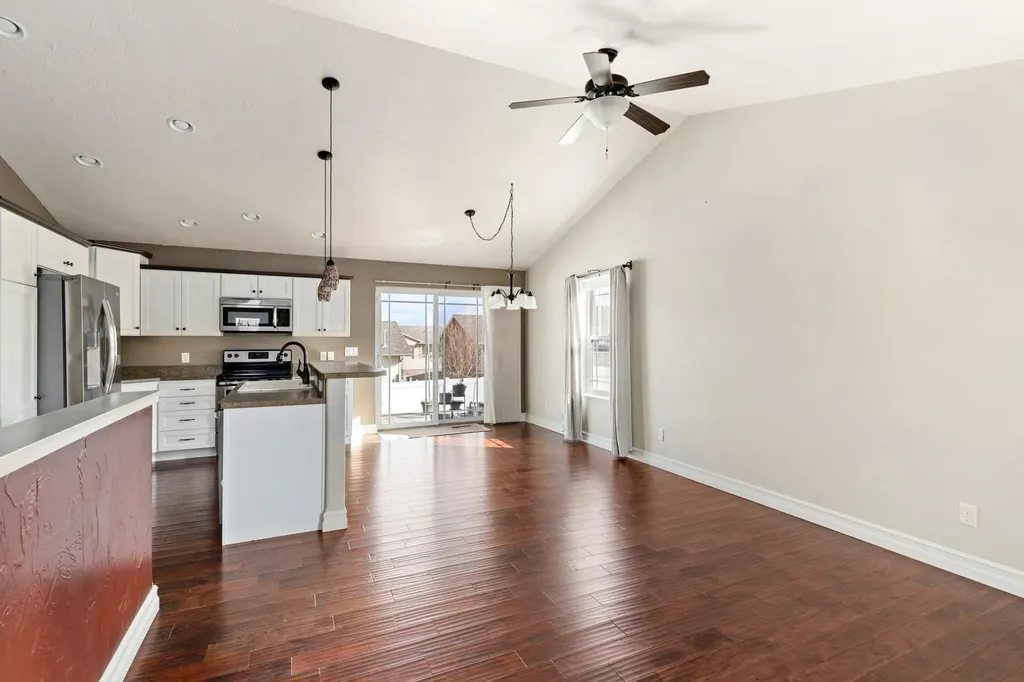 1005 40th Avenue NE Great Falls MT 59404