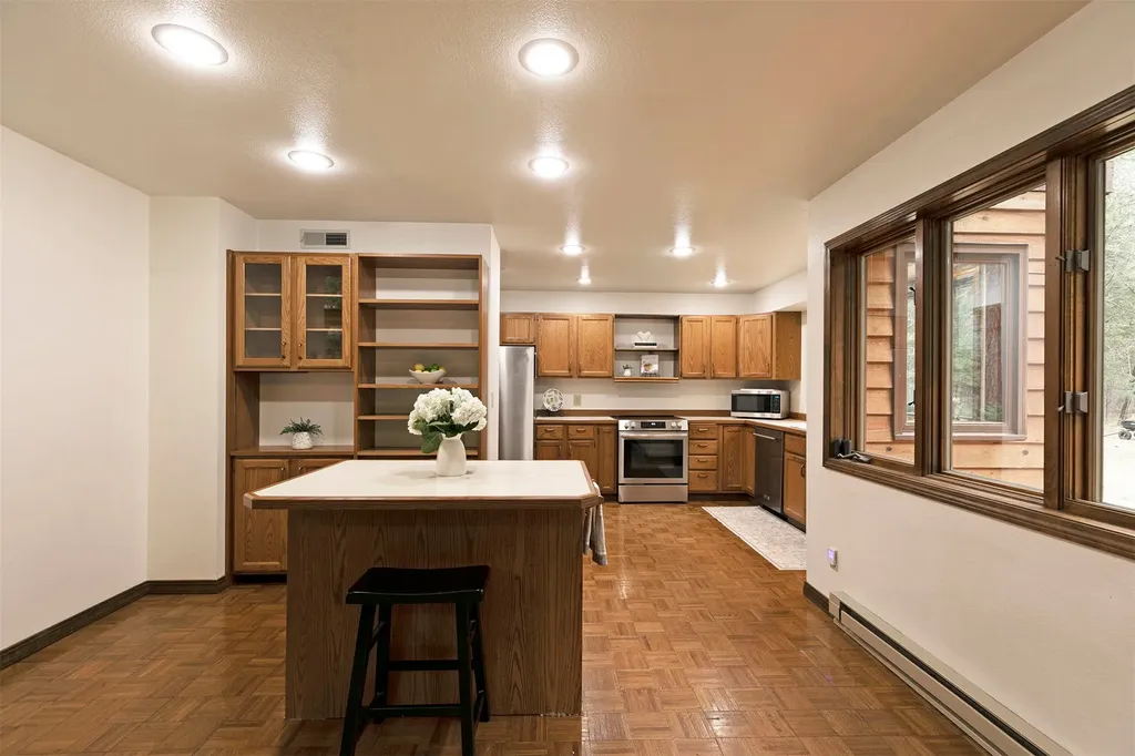 3898 Rainbow Bend Drive Bonner MT 59823