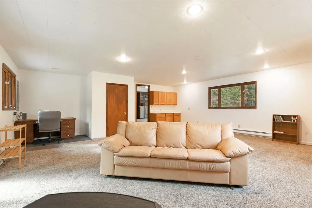 3898 Rainbow Bend Drive Bonner MT 59823