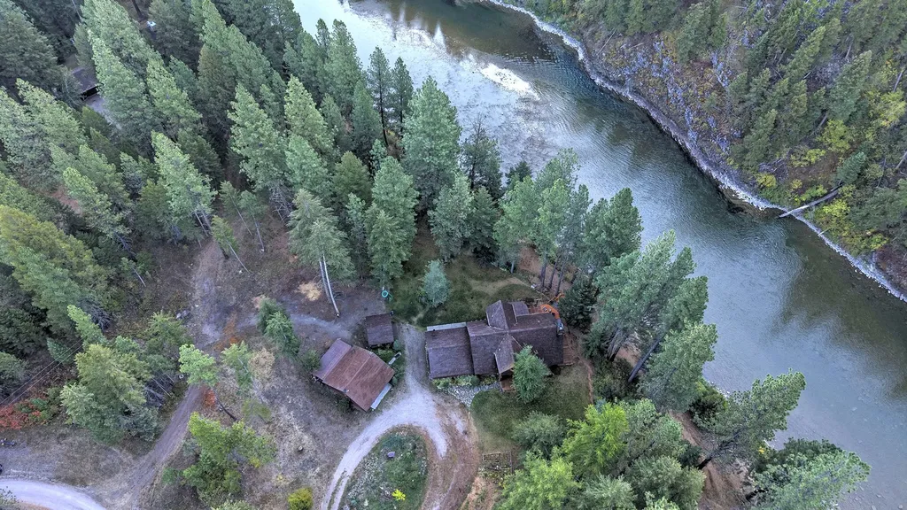 3898 Rainbow Bend Drive Bonner MT 59823