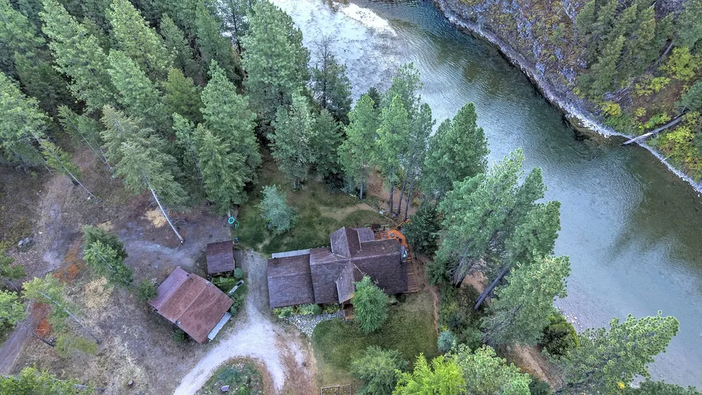 3898 Rainbow Bend Drive Bonner MT 59823