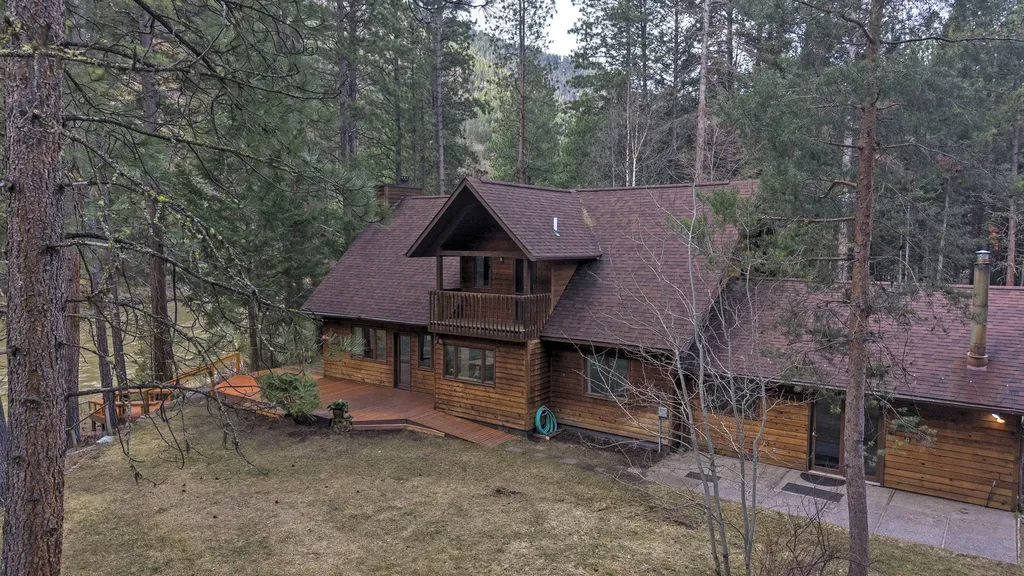 3898 Rainbow Bend Drive Bonner MT 59823