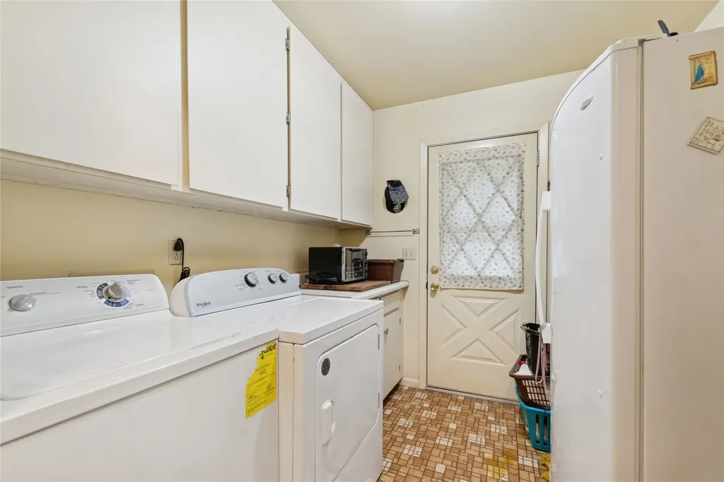 56 Quiet Lane Trego MT 59934