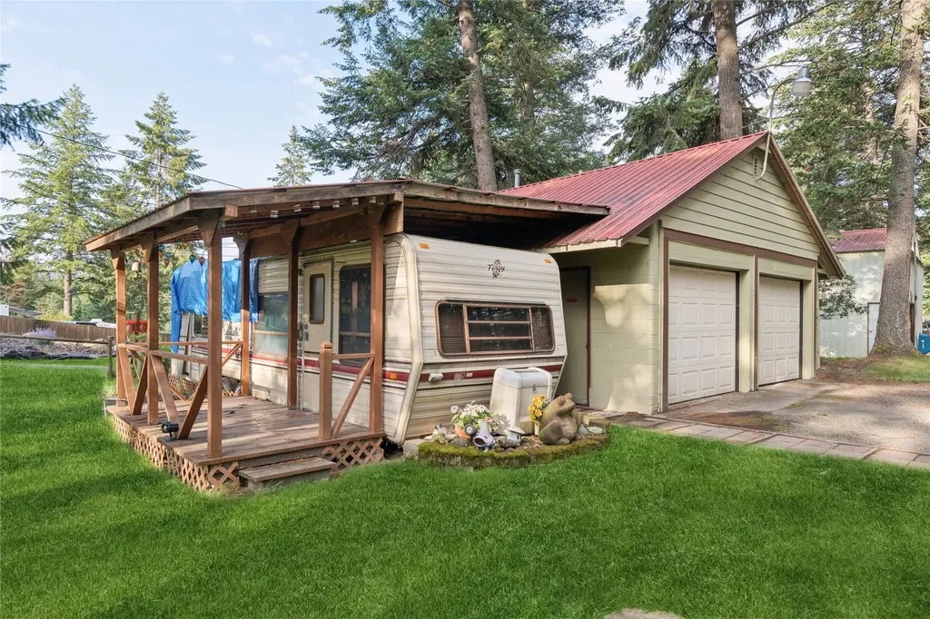 56 Quiet Lane Trego MT 59934