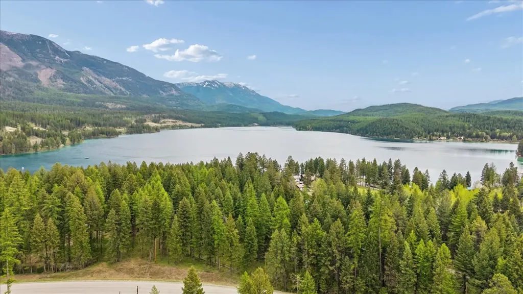 56 Quiet Lane Trego MT 59934