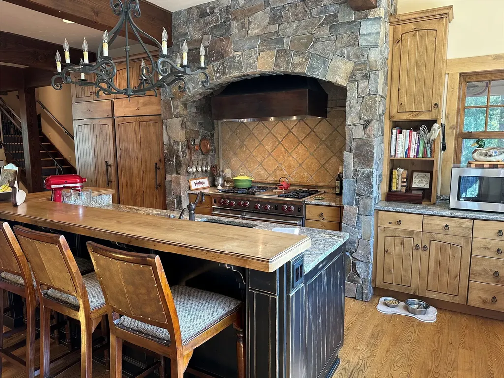 234 Williams Lane Bigfork MT 59911