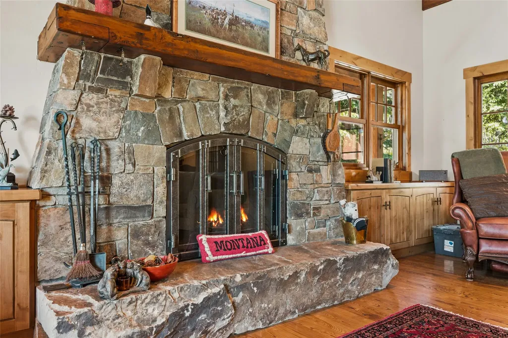 234 Williams Lane Bigfork MT 59911