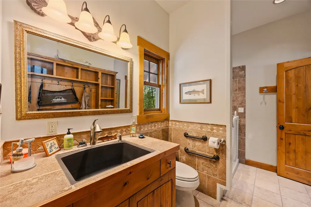 234 Williams Lane Bigfork MT 59911