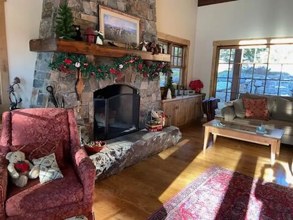 234 Williams Lane Bigfork MT 59911